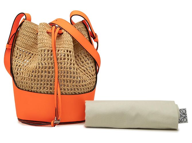 Borsa a secchiello Balloon LOEWE Small in rafia e vitello Beige - vista 7