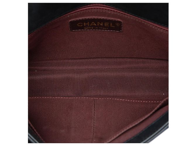 Chanel Black Medium Quilted Iridescent Calfskin Happy Stitch Flap Negro - vista 4