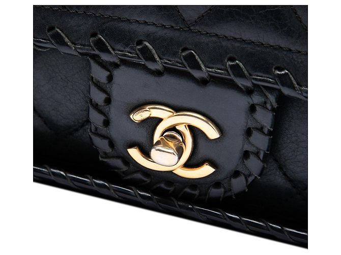 Chanel Black Medium Quilted Iridescent Calfskin Happy Stitch Flap Negro - vista 5