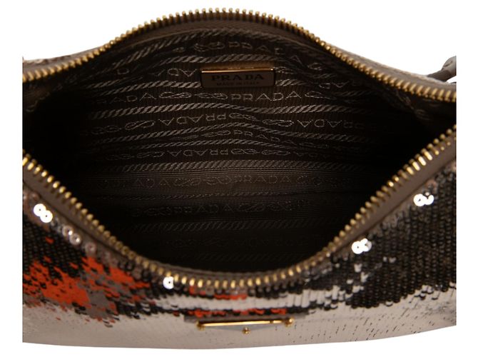 Sac Satchel Prada Re Edition 2005 en Re-Nylon avec sequins dorés - vue 4