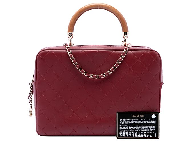 mala Chanel Knock On Wood em pele de cordeiro acolchoada vermelha com pega superior Vermelho - vista 7