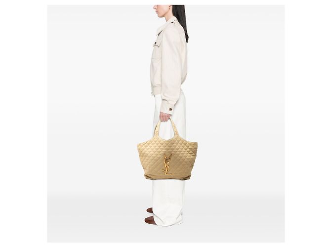 Autre Marque Saint Laurent Beige Maxi Quilted Nubuck Icare Shopping Tote - Ansicht 6