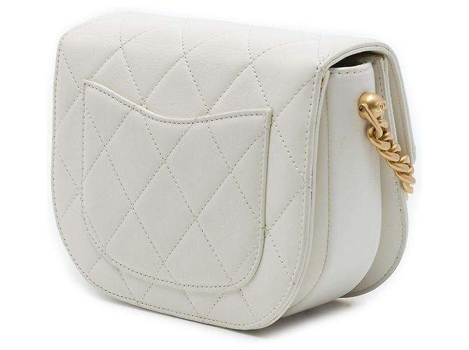 Chanel White CC Quilted Calfskin Round Moon Messenger Flap Bianco - vista 2