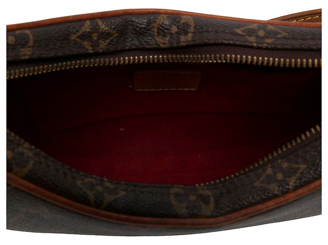 Louis Vuitton Brown Monogram Croissant PM Marrom - vista 4