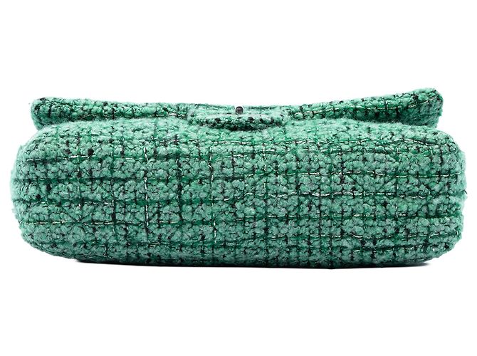 Chanel Green Jumbo Quilted Tweed Reissue 2.55 Easy Messenger Flap Grün - Ansicht 3