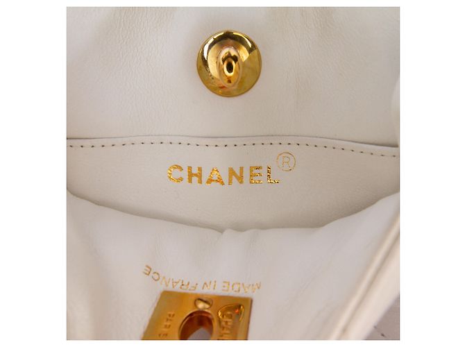 Bolsa de Ombro Chanel White CC Quilted Lambskin Branco - vista 5