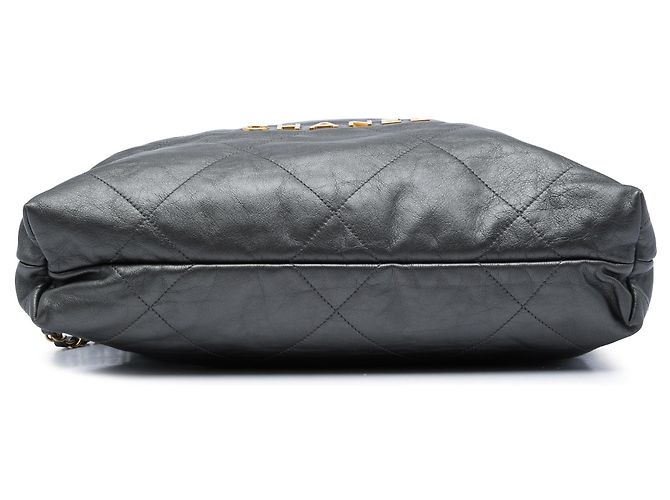 Zaino Chanel 22 in vitello lucido matelassé nero Large - vista 3