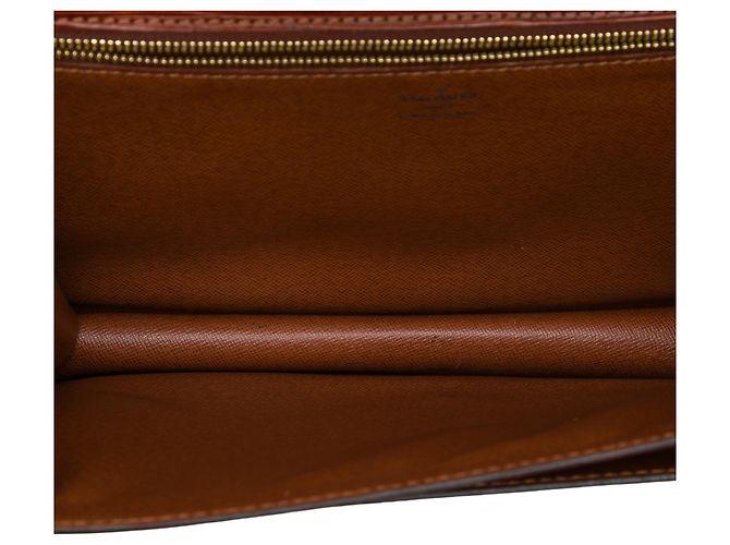 Louis Vuitton Brown Epi Monceau 28 Marron - vue 4
