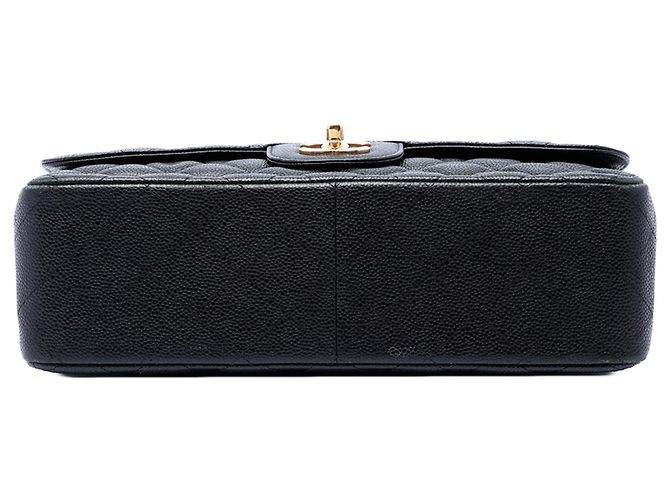 Chanel Black Jumbo Classic Caviar Double Flap Nero - vista 3