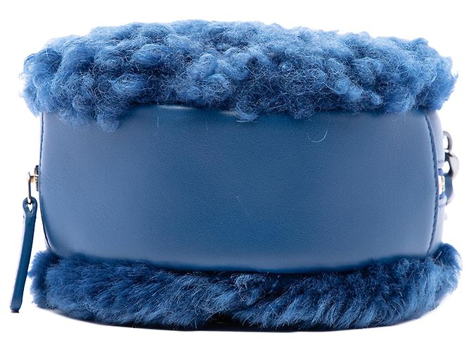Chanel Blue Shearling 19 Round Clutch with Chain Azul - vista 3