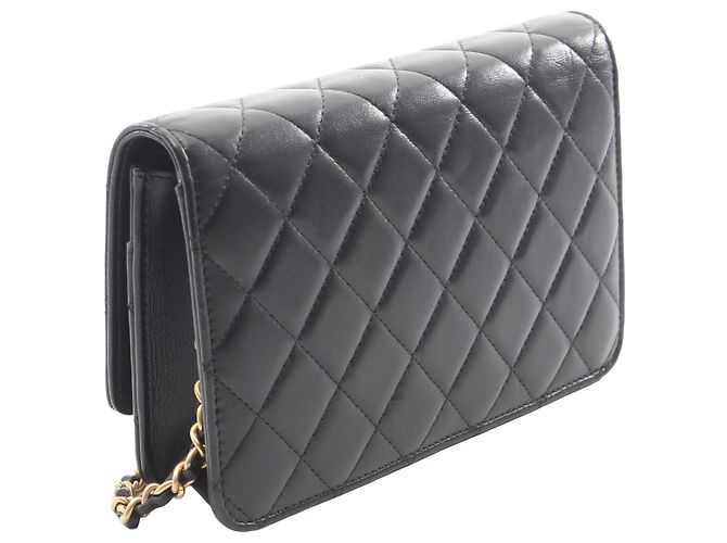 Chanel Black CC Quilted Studded Lambskin 18K Lucky Charms Wallet On Chain Nero - vista 2