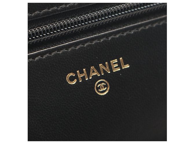 Chanel Black CC Quilted Studded Lambskin 18K Lucky Charms Wallet On Chain Nero - vista 4