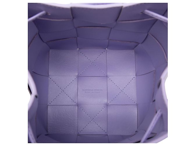Borsa secchiello Bottega Veneta Small Nappa Maxi Intrecciato Cassette Viola Porpora Lavanda - vista 4