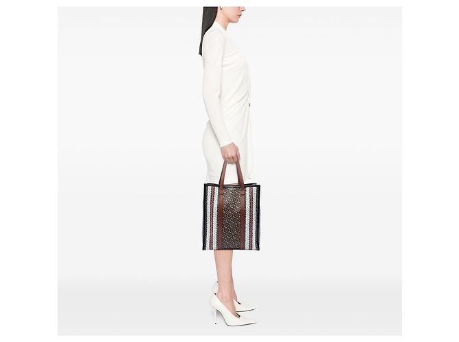 Saco Tote Vertical Burberry Brown TB Monogram E-Canvas Stripe Marrom - vista 6