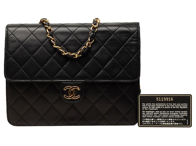 Chanel Black Small CC Quilted Lambskin Single Flap Nero - vista 7