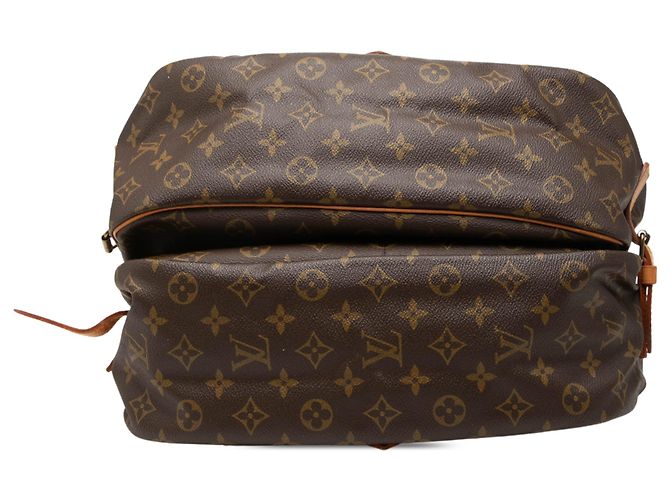 Louis Vuitton Brown Monogram Saumur 35 Castaño - vista 3