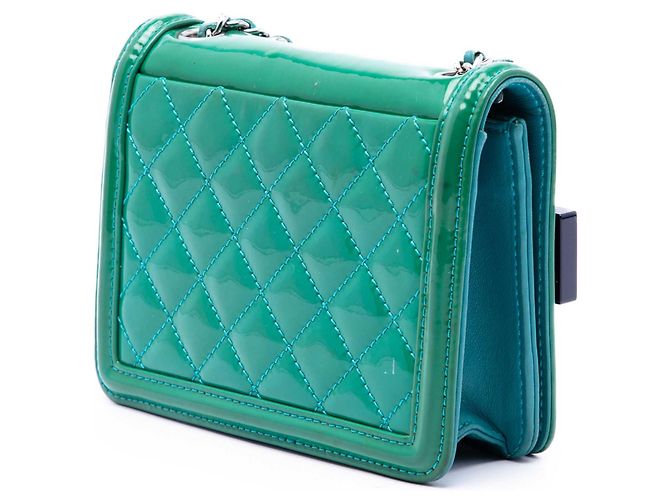Chanel Green Mini Ombre Acrylic and Patent Boy Brick Flap Verde - vista 2