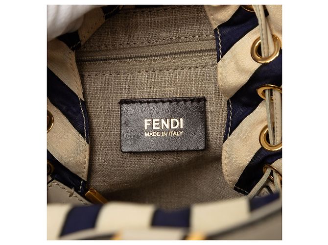 Bolsa Satchel Fendi B Fab Medium em couro de bezerro com tachas branca Branco Cru - vista 5