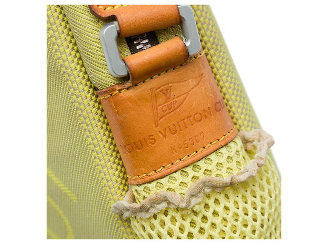 Borsa Louis Vuitton Green Limited Edition Damier Geant LV Cup Weatherly Bag - vista 5