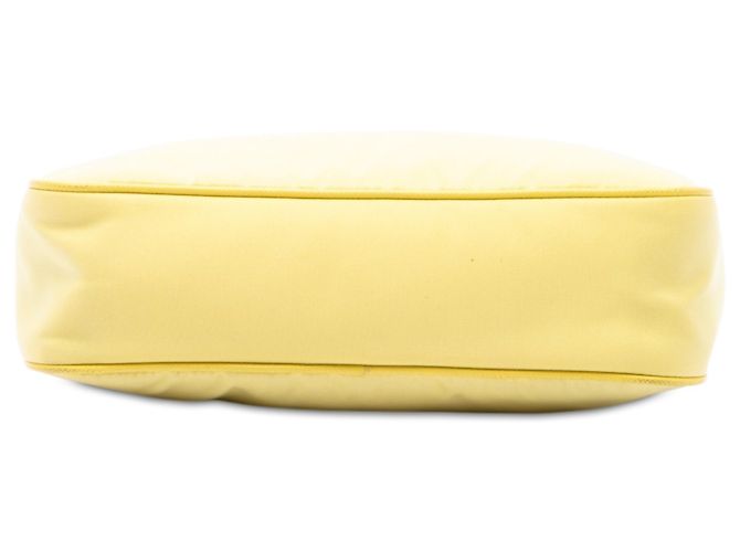 Bolsa Prada Yellow Mini Tessuto Re Edition 2005 Amarelo - vista 3