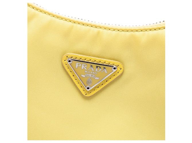 Bolsa Prada Yellow Mini Tessuto Re Edition 2005 Amarelo - vista 5