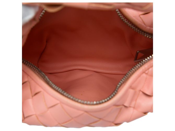 Bottega Veneta Mini Jodie in Nappa Intrecciato Rosa - vista 4