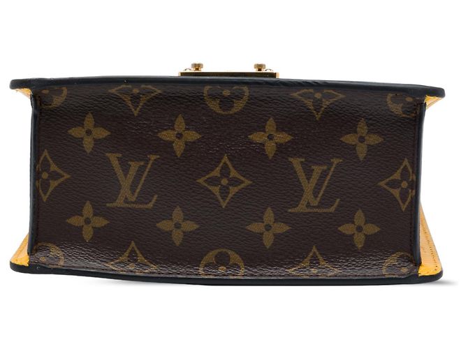 Louis Vuitton Brown Monogram Vernis Spring Street Marron Bronze - vue 3