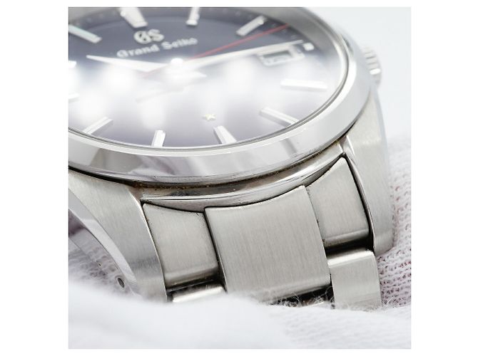 Orologio da polso uomo Seiko Grand SBGP007 Navy Dial - vista 9