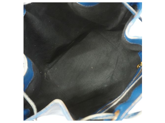 Noe Borsa a tracolla Louis Vuitton Epi Petit Noé Blu - vista 4
