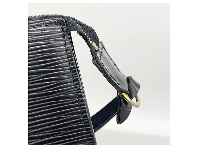 Louis Vuitton Epi Pochette Accessoires M52942 Noir Nero - vista 9