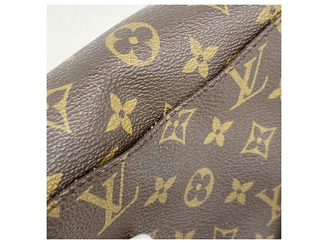 Bolsa de Ombro Louis Vuitton Monogram Mini Saint Cloud Marrom - vista 12