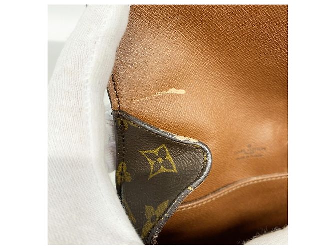 Bolsa de Ombro Louis Vuitton Monogram Mini Saint Cloud Marrom - vista 9