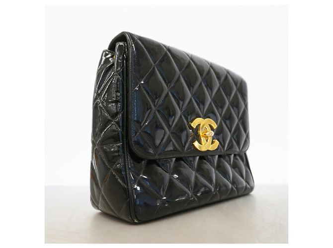 Chanel Matelassé Schultertasche mit Kette Schwarz - Ansicht 2