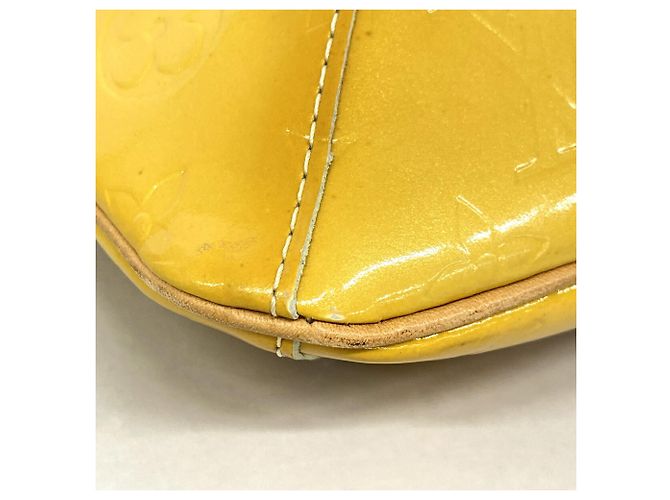 Borsa a tracolla Louis Vuitton Vernis Thompson Street D'oro - vista 6