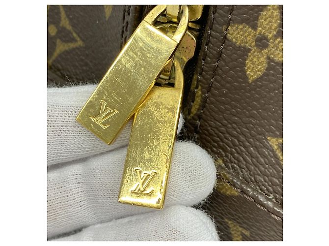 Bolso de hombro Louis Vuitton Monogram Cite GM Castaño - vista 10