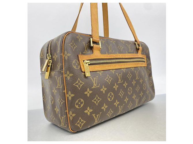 Bolso de hombro Louis Vuitton Monogram Cite GM Castaño - vista 2