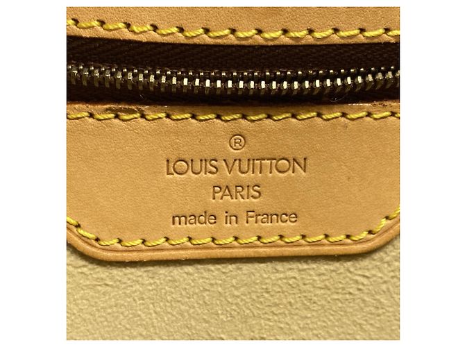 Bolso de hombro Louis Vuitton Monogram Cite GM Castaño - vista 5
