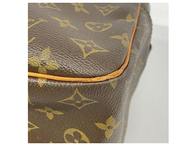 Bolso de hombro Louis Vuitton Monogram Cite GM Castaño - vista 7