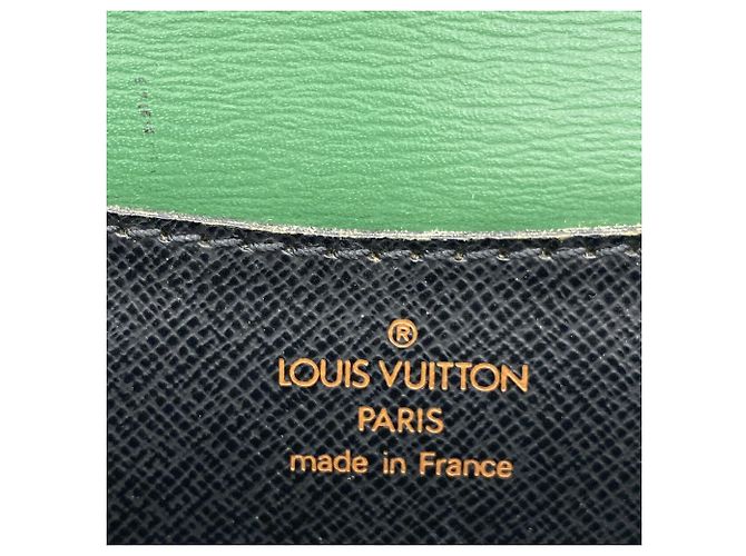 Bolsa de Ombro Louis Vuitton Epi Grenelle - vista 5