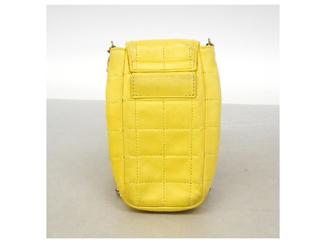 Borsa a tracolla Chanel 2.55 in pelle d'agnello gialla Giallo - vista 12