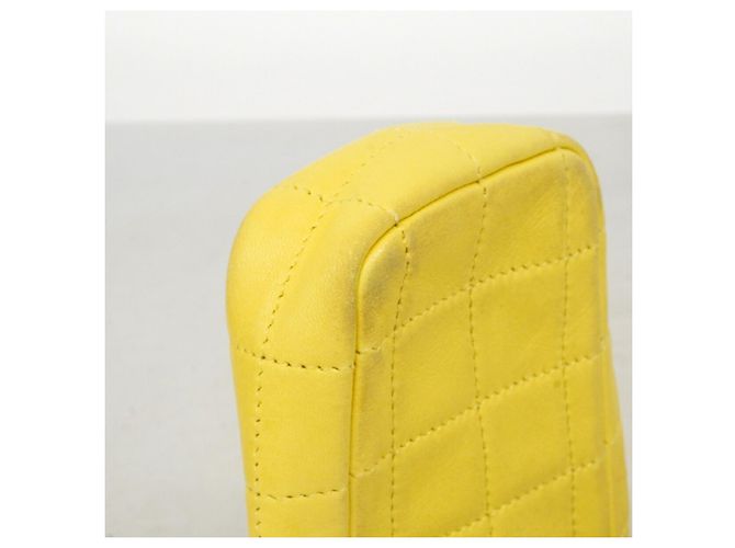 Borsa a tracolla Chanel 2.55 in pelle d'agnello gialla Giallo - vista 6