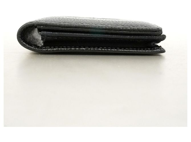 Porte-cartes Chanel en cuir de veau grainé noir - vue 3