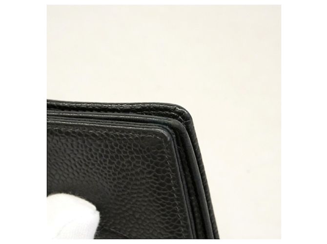 Porte-cartes Chanel en cuir de veau grainé noir - vue 6