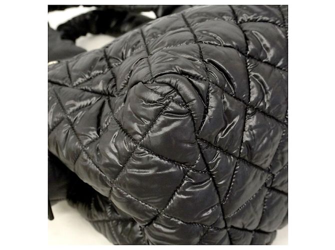 Sac cabas Chanel Coco Cocoon en nylon Noir - vue 6