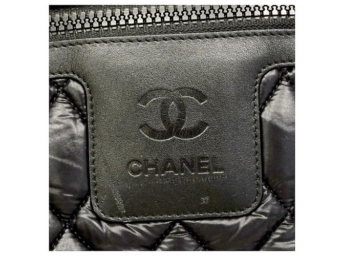Sac cabas Chanel Coco Cocoon en nylon Noir - vue 7