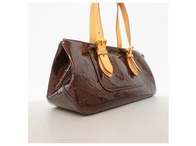 Borsa a tracolla Louis Vuitton Vernis Rosewood Avenue Bordò - vista 2