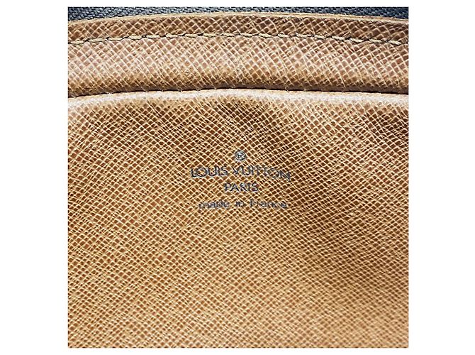 Louis Vuitton Monogram Pochette Marly Bandoulière Shoulder Bag Castaño - vista 5