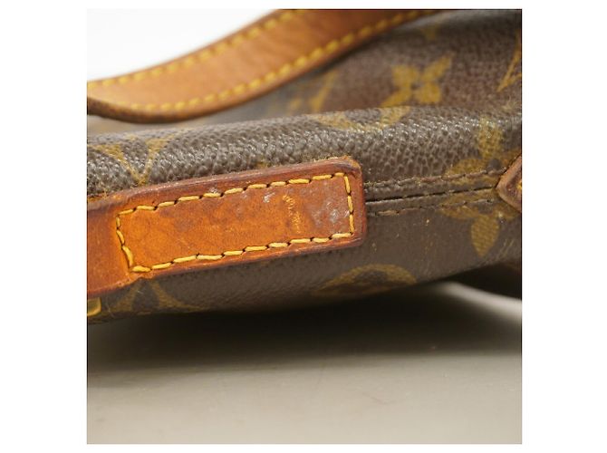 Bolso de hombro Louis Vuitton Monogram Panda Trotteur Castaño - vista 7