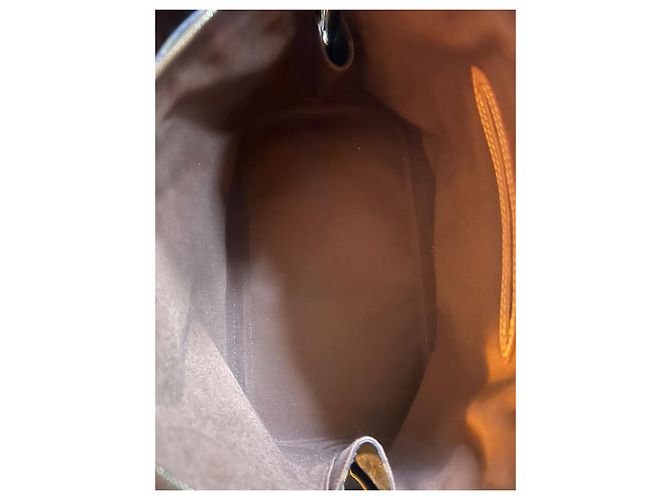Louis Vuitton Alma PM Monogram Marrom - vista 10