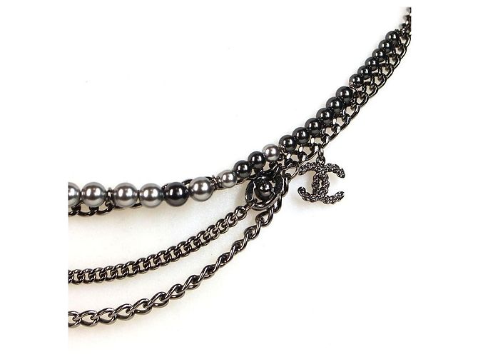 Cinturón de cadena y perlas Chanel Gris Hardware de plata - vista 4